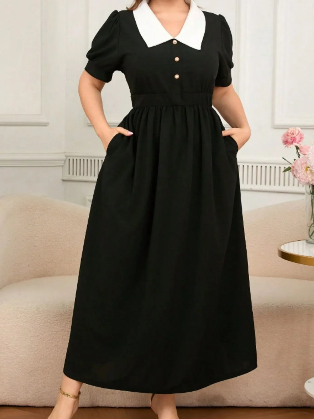 Contrast Collar Short Sleeve Dress