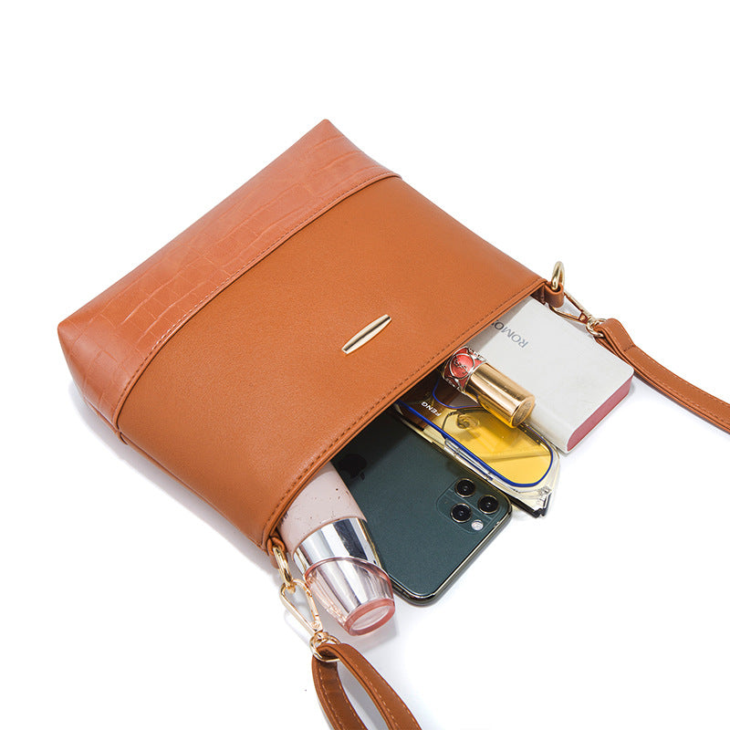 Crocodile-Embossed PU Handbag 4-Piece Set – Large Capacity Crossbody with Tassel Detail