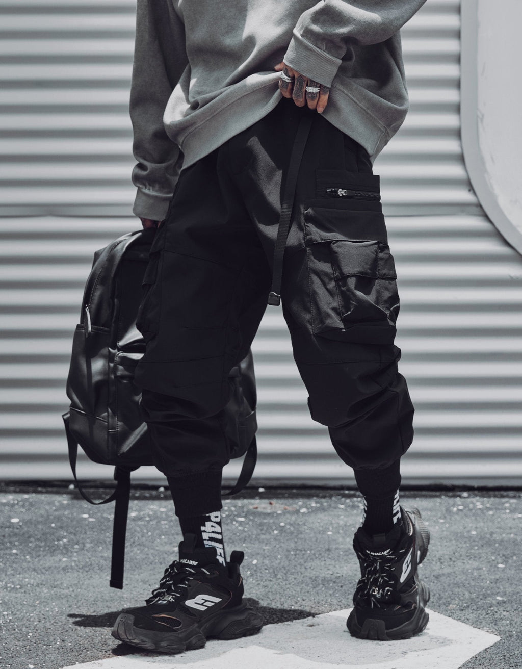 IBP442 Matte Black Cargo Joggers