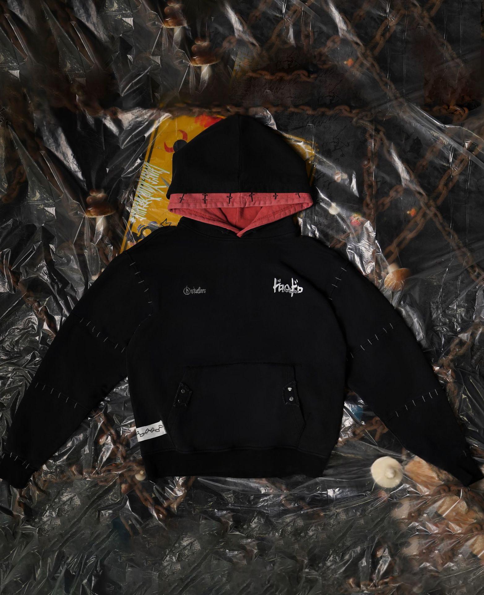 American Dark-style Embroidered Loose-fitting Unisex Hoodie