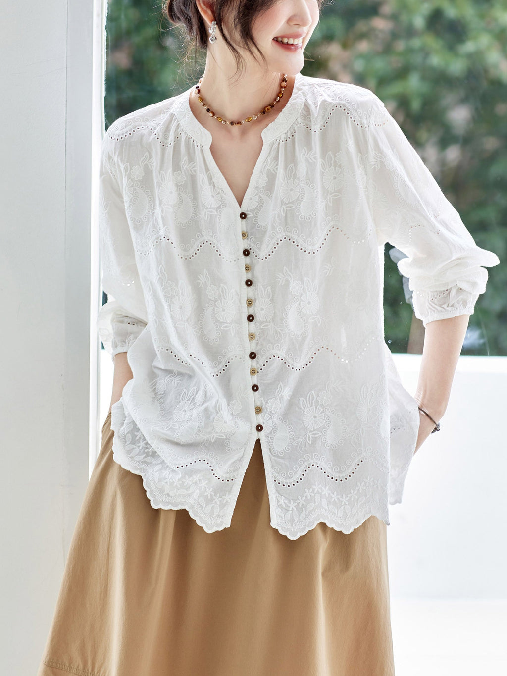 White Blouse Womens Long-sleeve Embroidered Top In Traditional Chinese Style