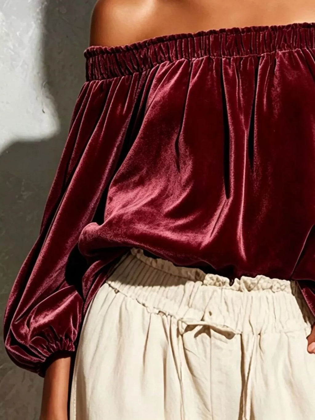 Off-Shoulder Velvet Long Sleeve T-Shirt