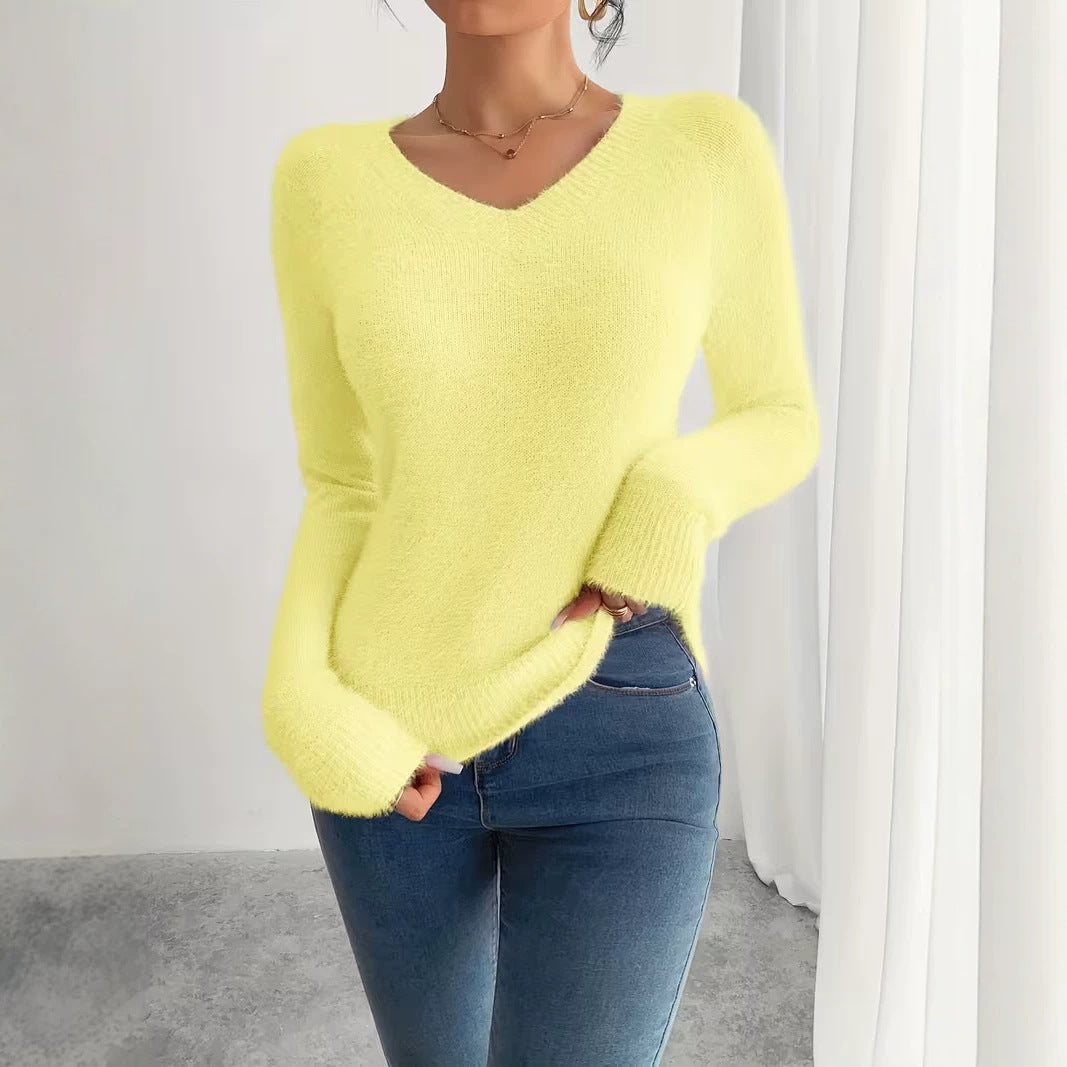 V-neck Solid-color Knitted Warm Plush Sweater