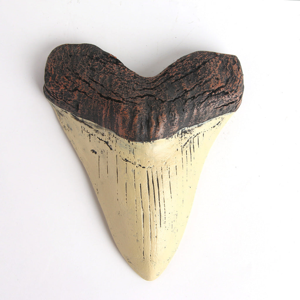 Resin crafts, retro simulation shark teeth, animal teeth, auspicious indoor decoration ornaments