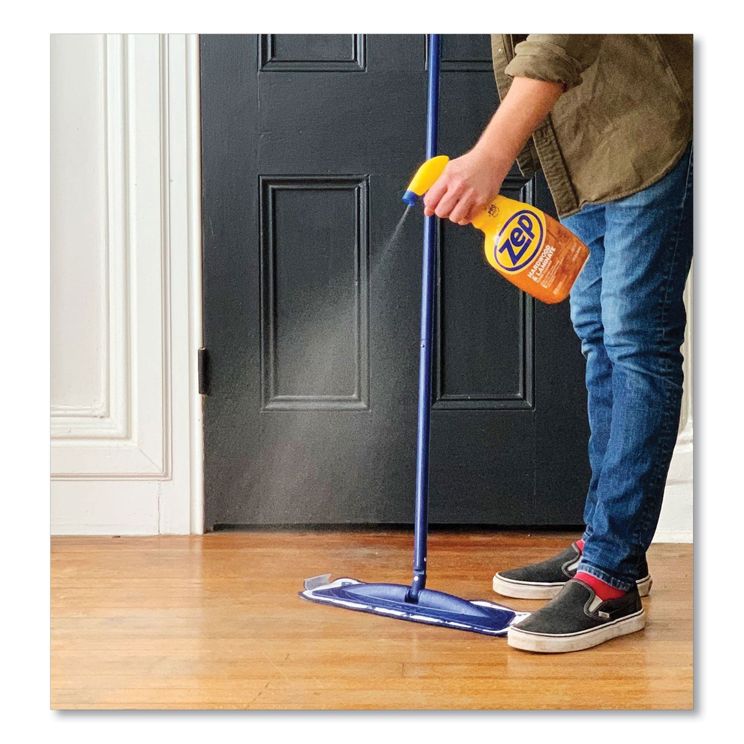 Zep Commercial Hardwood and Laminate Cleaner, 32 oz Spray Bottle, 12/Carton