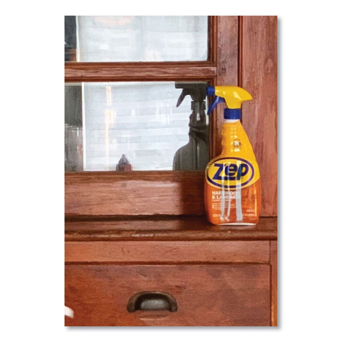 Zep Commercial Hardwood and Laminate Cleaner, 32 oz Spray Bottle, 12/Carton