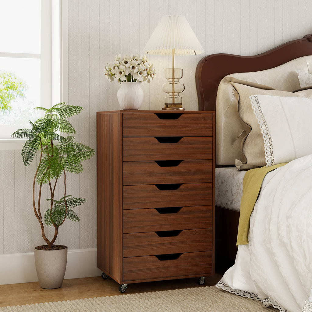 7-Drawer Chest Wooden Storage Dresser with Lockable Wheels