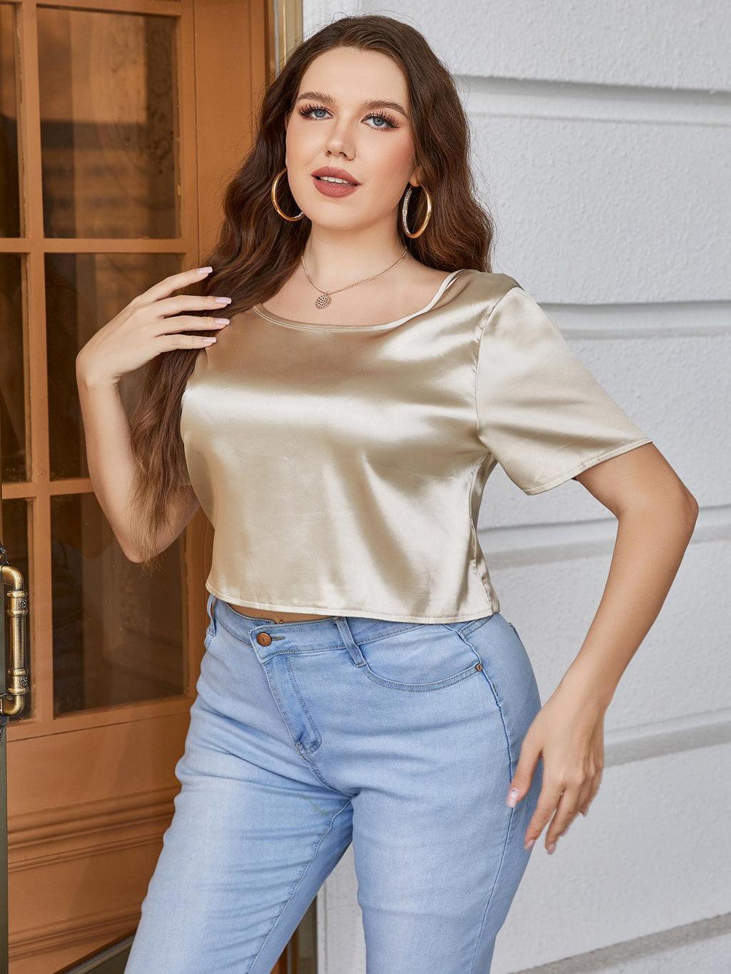 Short Sleeve Tie Back Blouse