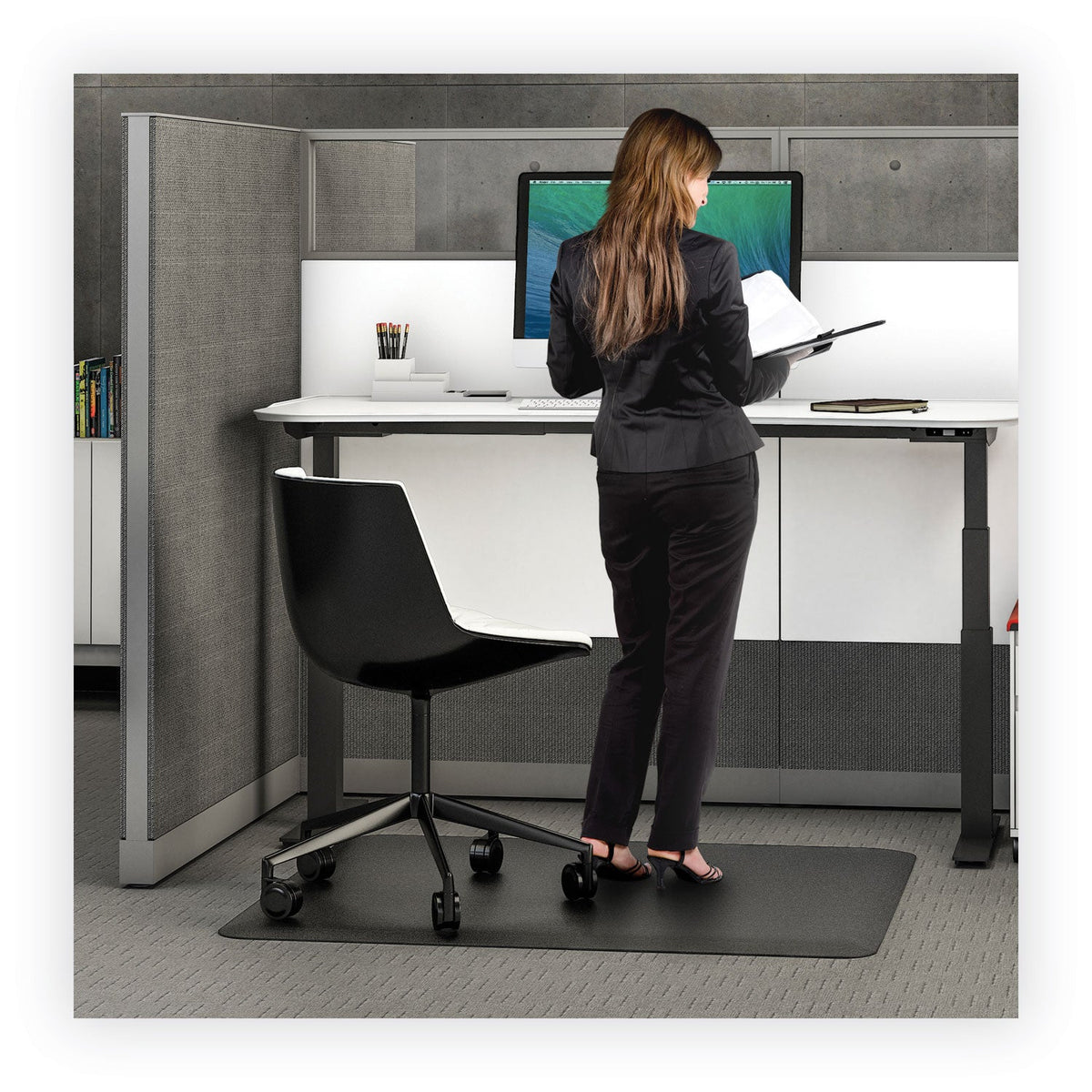 deflecto Ergonomic Sit Stand Mat, 60 x 46, Black