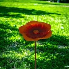 Ground Metal Flower With Sheep Hook Bird Feeder
