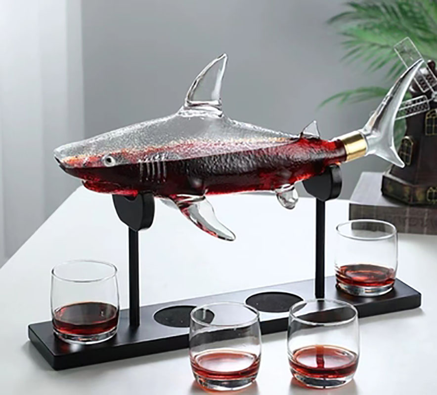 Shark Shaped Glass Decanter Set – 1000ml Decanter + 4 Cups & Shelf
