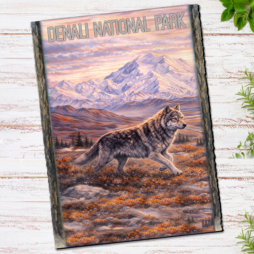Northern Mountain Wolf Greeting Card by G. Debrekht - 97106GC
