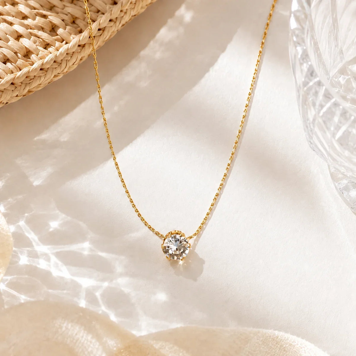 Minimalist Solitaire Zircon Choker Necklace, Crystal Pendant, 18K Gold Plated Stainless Steel Clavicle Chain Jewelry