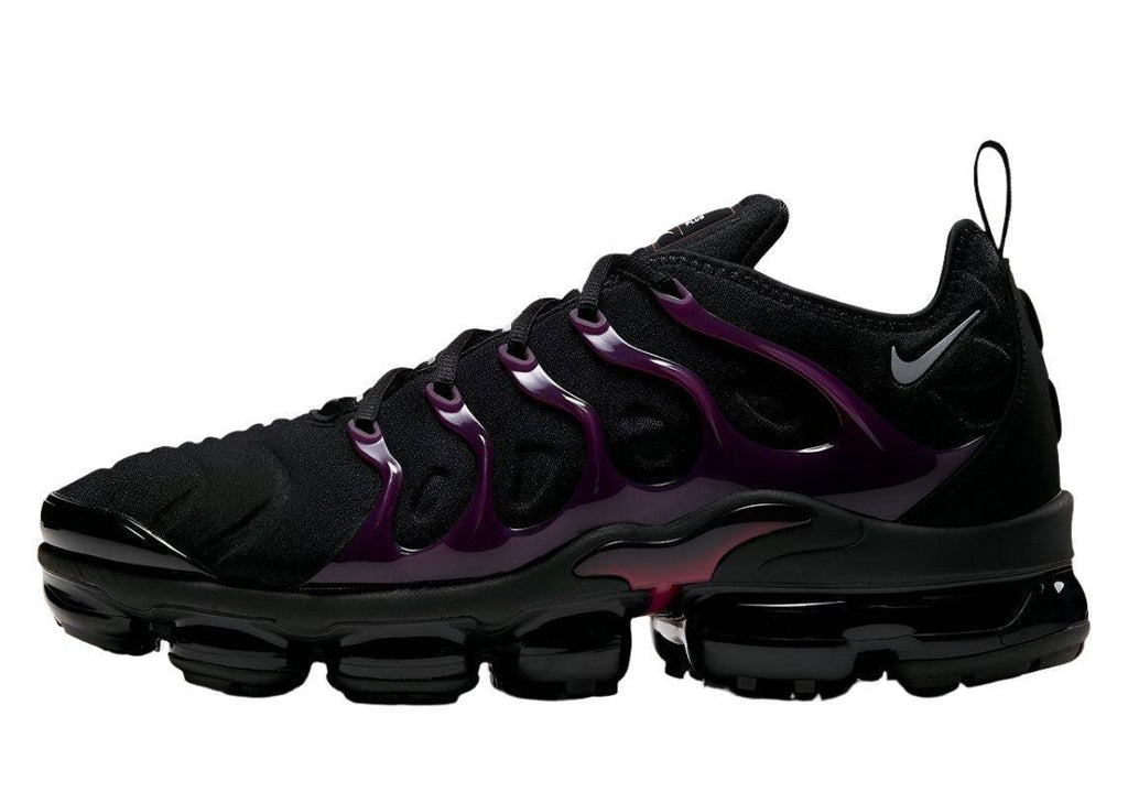 Nike Air VaporMax Plus 'Black Noble Red'