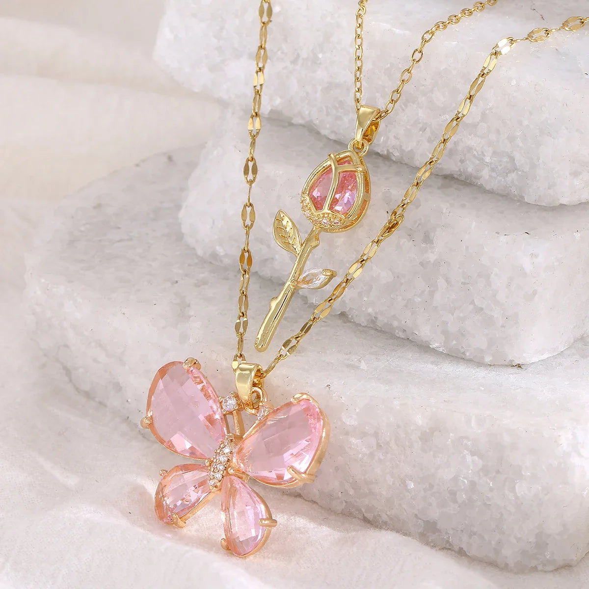 Elegant Pink Crystal Butterfly Necklace for Women High-End Zircon Flower Pendant Fashionable Jewelry Gift