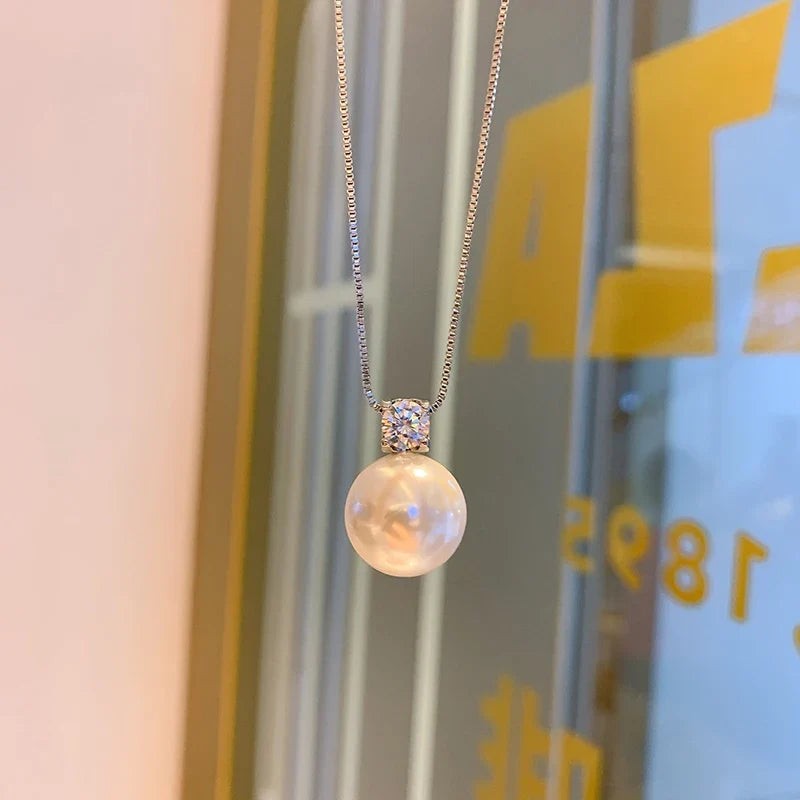 Huitan Imitation Pearl Women Pendant Necklace Inlaid Shiny CZ Fashion Wedding Party Versatile Elegant Accessories Jewelry Gift