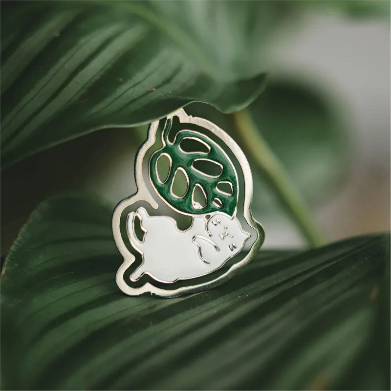 1 Piece Metal Bookmark Cat Life Cute Cartoon Page Clip for Reading Student Gift Book Accessory,Animal Design Book Lover Present