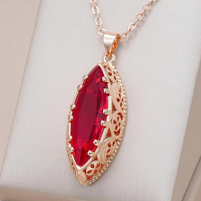 Elegant Luxury Inlaid Red Synthetic Zirconia Rose Golden Pendant Necklace for Women Fashion Romantic Banquet Anniversary Jewelry