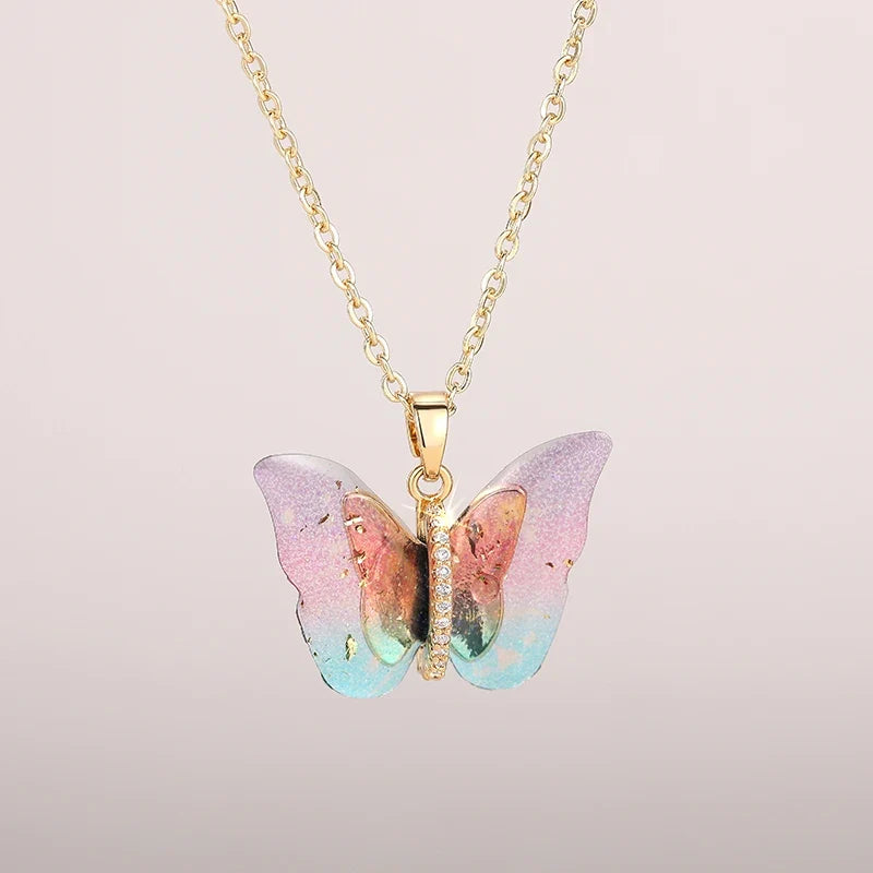 Huitan Butterfly Pendant Necklace for Women Fashion Party Daily Cute Animal Accessories Inlaid Bright CZ Versatile Lady Jewelry