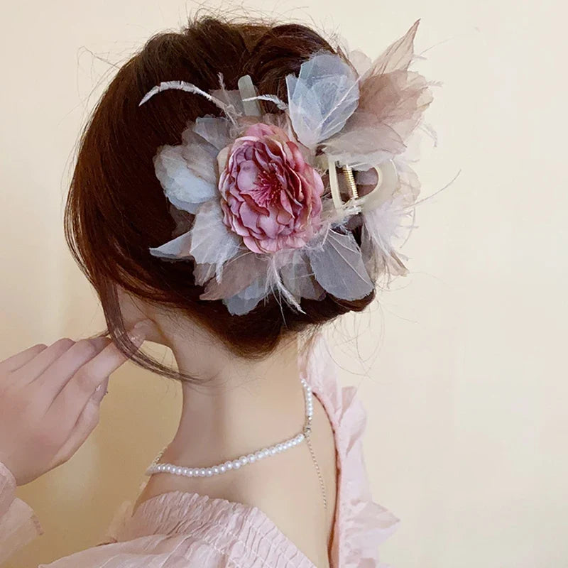 Pink Flower Hair Claws for Women Fashion Sweet Big Hairpin Temperament Grab Clip Lace Hair Accessories Gifts