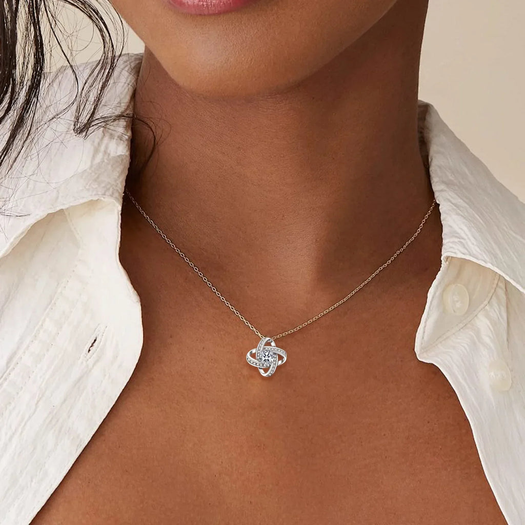 Elegant Love Knot Necklace, 'To My Queen' Perfect for Wife, Girlfriend, Soulmate, Any Holiday Gift, Romantic Gift Necklace