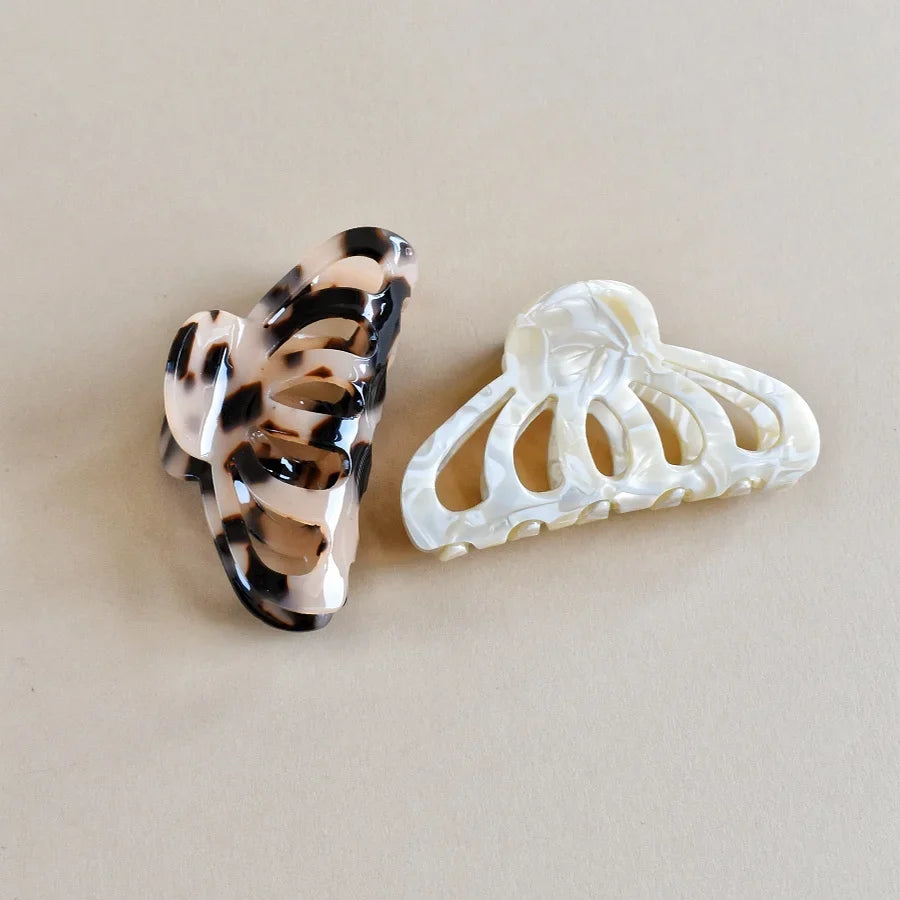 1PC Women's Acetate Hollow Claw Premium Hair Accessories Back Head Bun Shark Clip Non-Slip Hair Clip Holiday Gift Casual