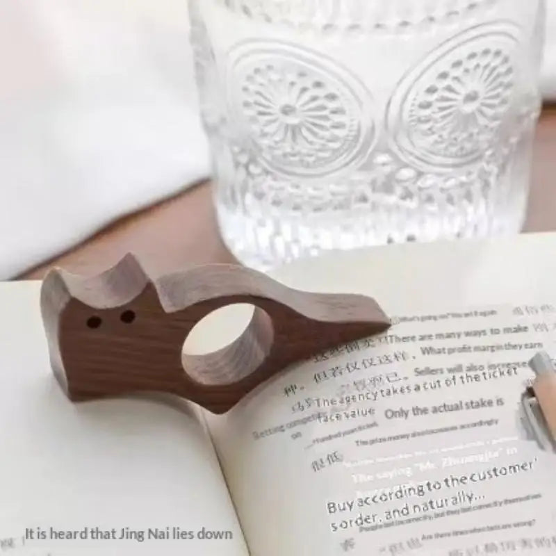 2026 New 1pcs Wooden Animal Pet Cat Dog Bookmark Page Marker With Metal Ring Student Reading Book Accessory Desk Stationery Gift