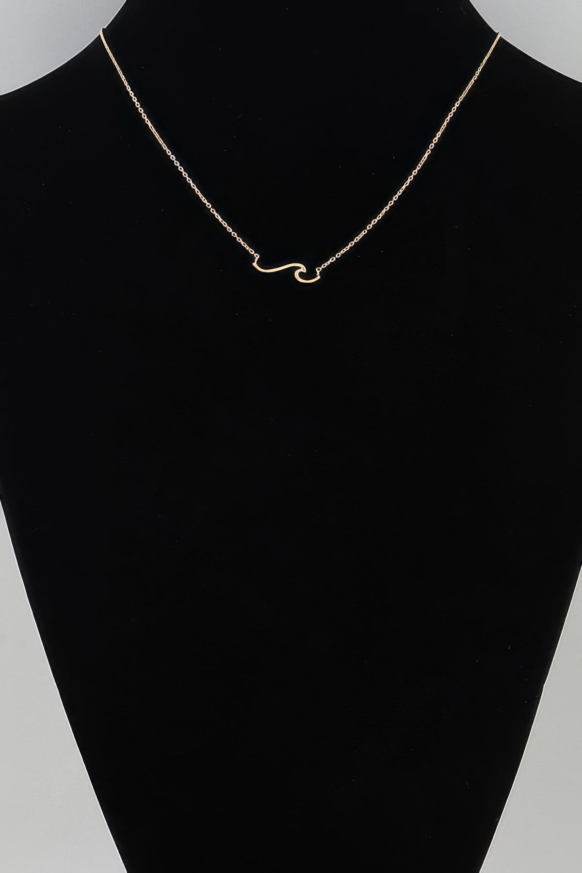 Summer Wave Pendant Necklace