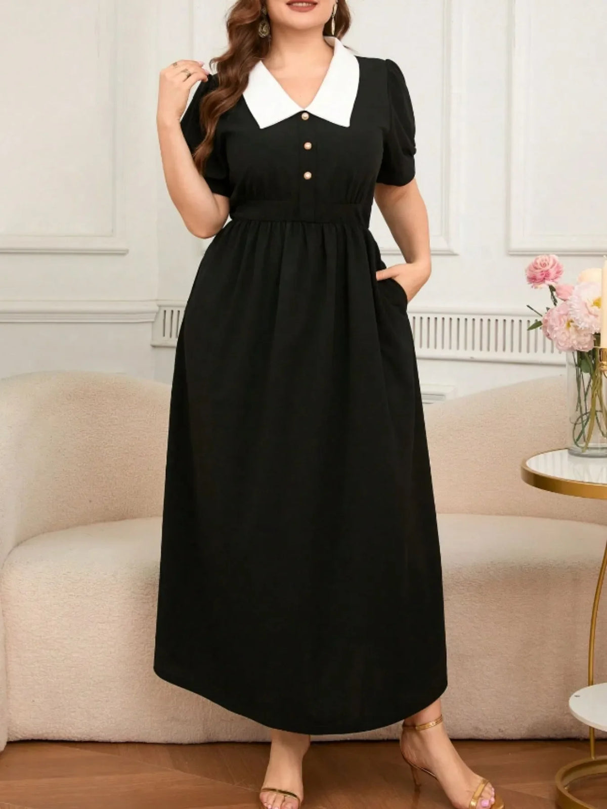Contrast Collar Short Sleeve Dress