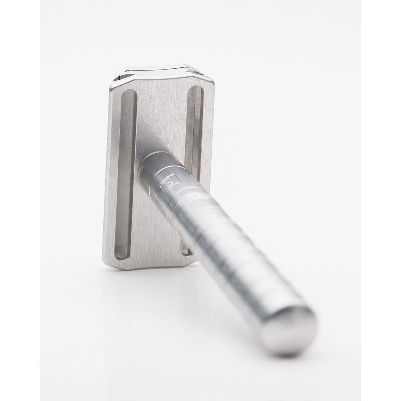 Henson Shaving [AL13-V2] Medium Safety Razor