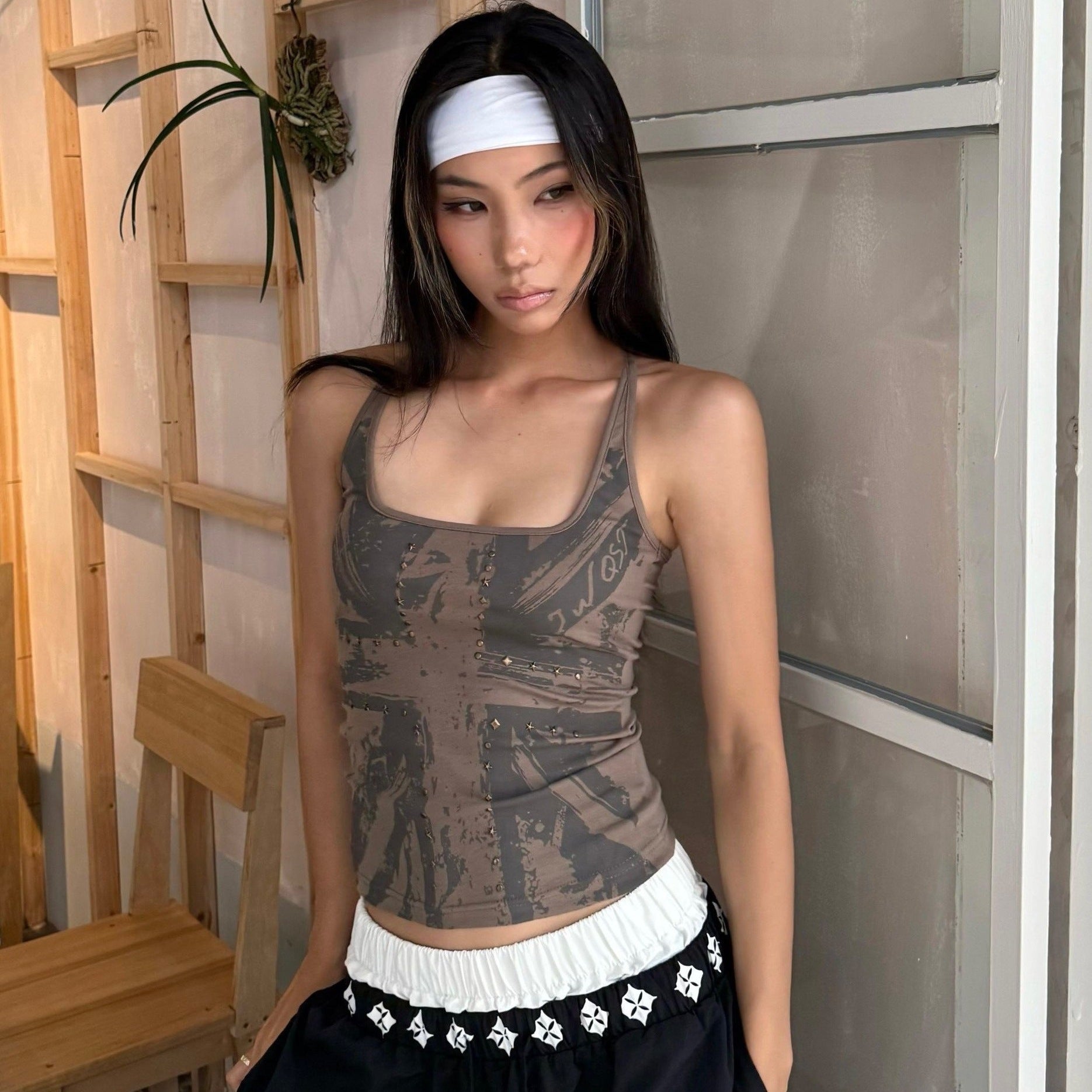 Cross-printed Studded Halter Vest Figure-hugging Sexy Sleeveless Top