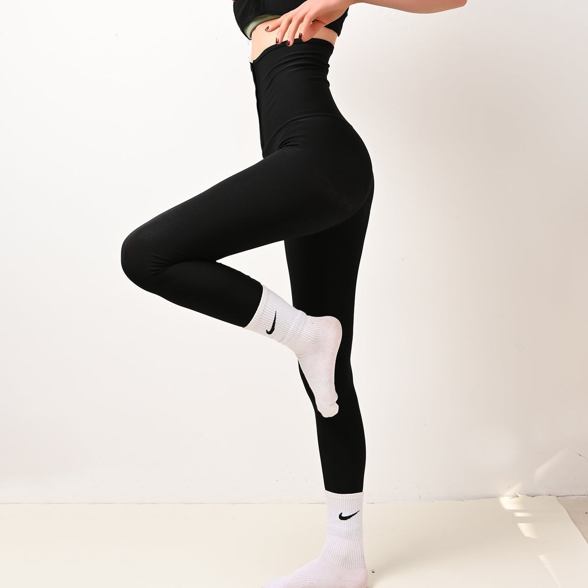 Sports Sweat Wicking Pants Elastic Breasted Plus Size Yoga Pants