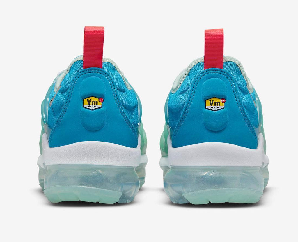 Nike Air VaporMax Plus 'Mint Foam Laser Blue'