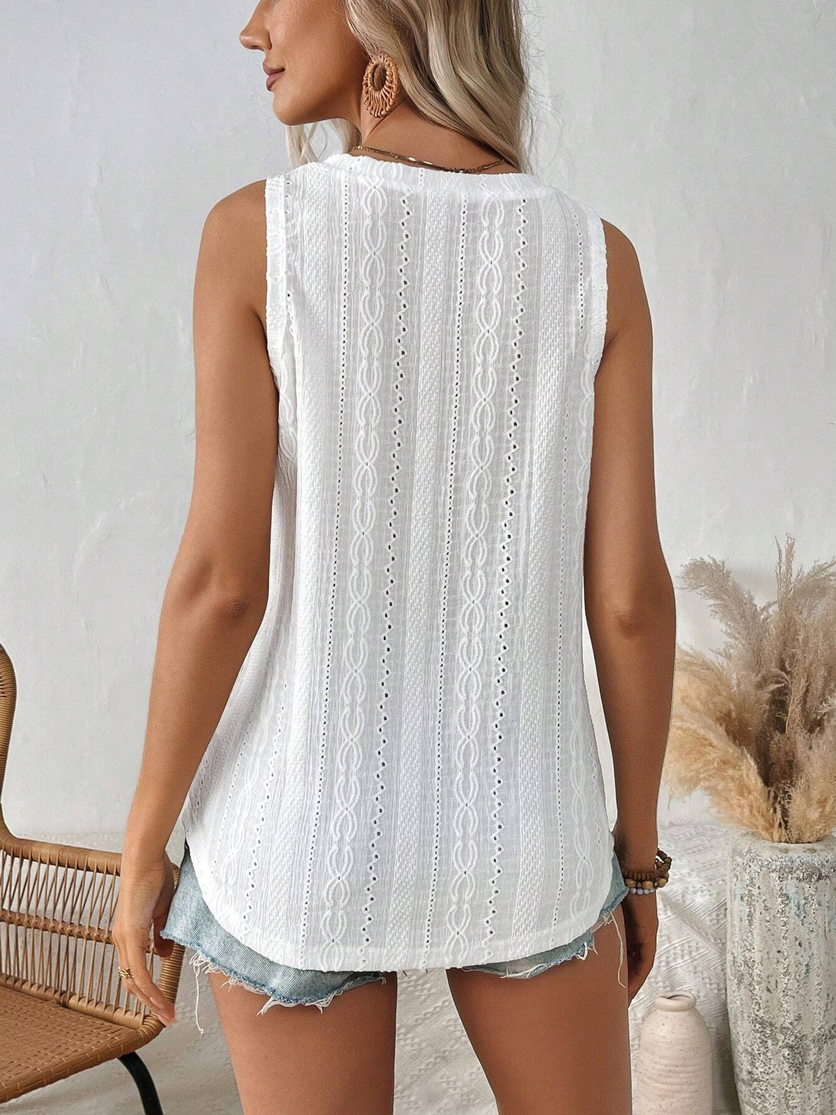 Women Summer Hollow Jacquard Tank Top, Fashion V Neck Sleeveless Vest, Casual Knit Camisole
