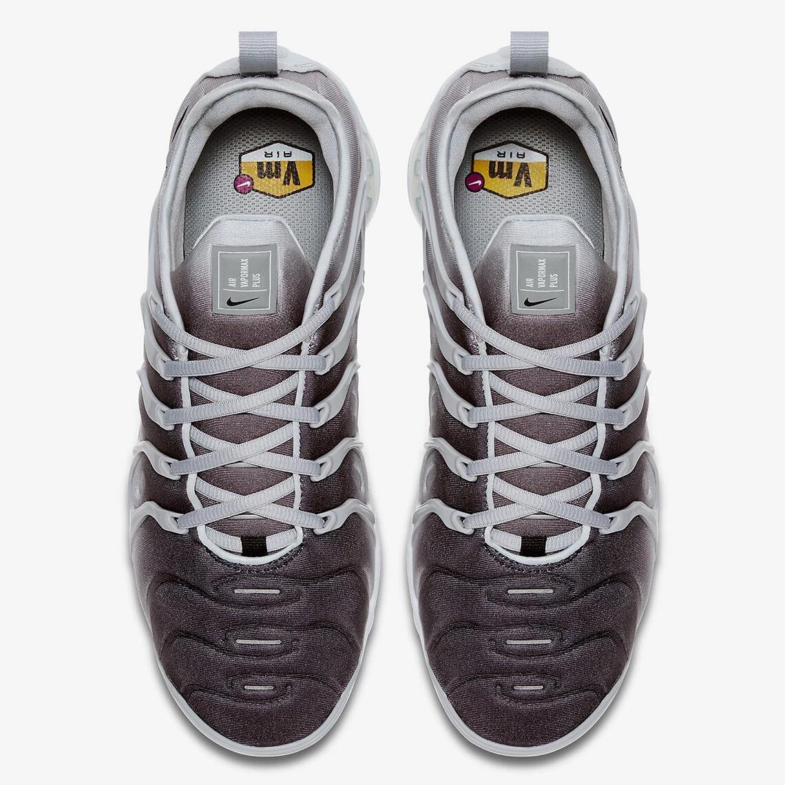 Nike Air VaporMax Plus 'Wolf Grey Black'