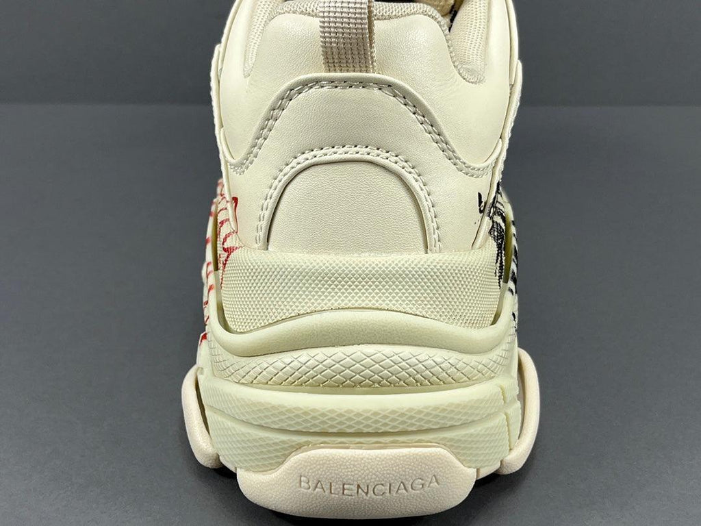BALENCIAGA TRIPLE S SNEAKER