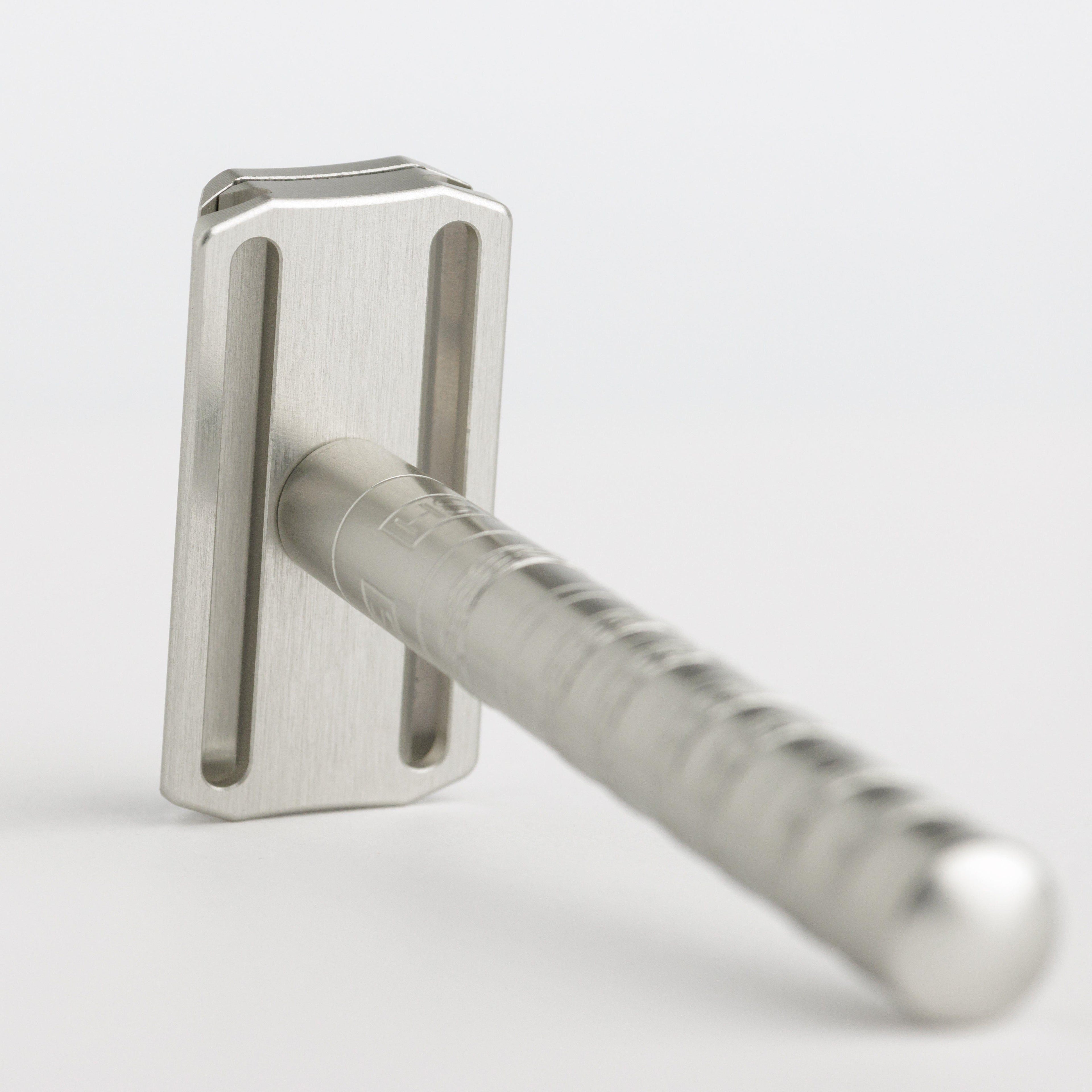 Henson Shaving [AL13-V2] Mild Safety Razor