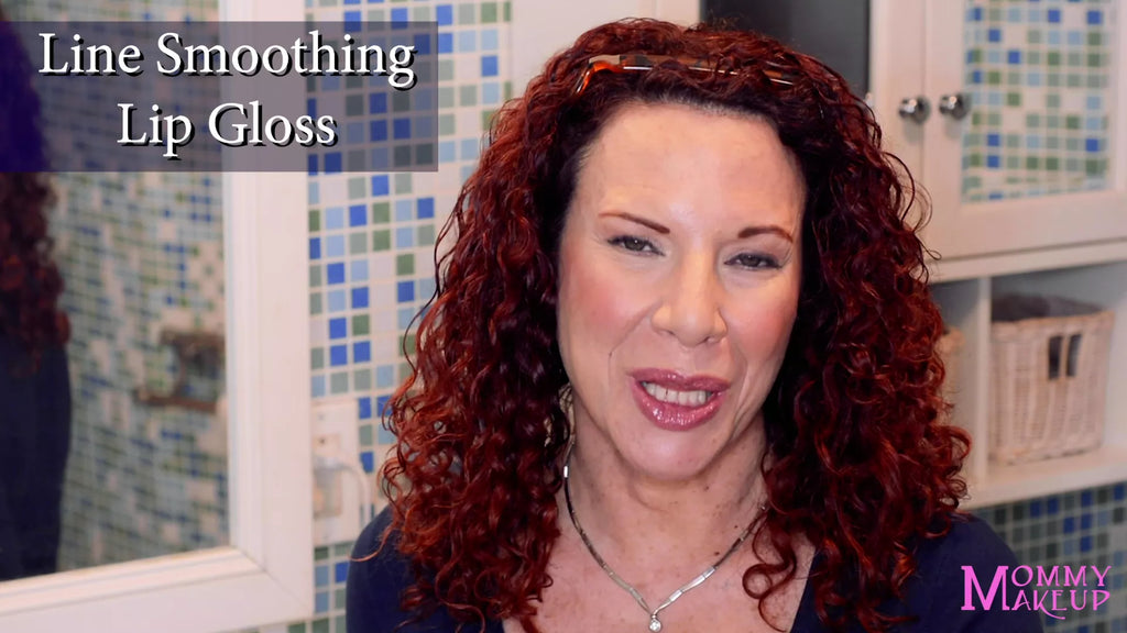 Line Smoothing Lip Gloss | Paraben-free Plumping Gloss - Berry Chic