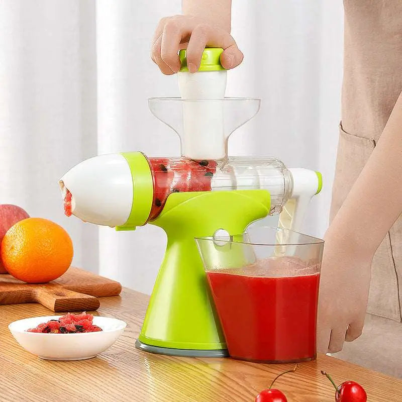 Small Household Juicer to Squeeze Lemon Orange Juice