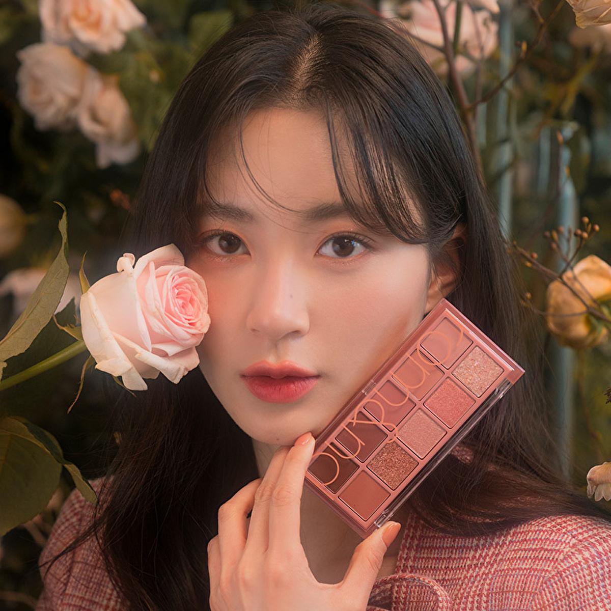 rom&nd Dreamy Lilac Garden Eyeshadow Palette: Create Stunning Eye Looks with Matte & Shimmer Shades, High Pigment Korean Eye Makeup