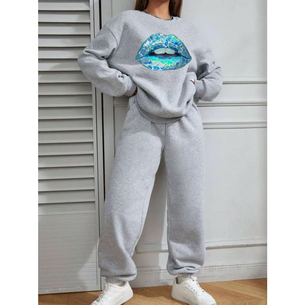 Women's Blue Lips Graphic Crew Neck Long Sleeve Sweatshirt